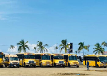 Supervisa Vialidad y Transportes las condiciones físico mecánicas de unidades de transporte escolar de Sinaloa