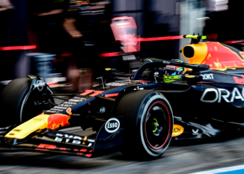 Verstappen gana el GP de Italia con ‘Checo’ Pérez como segundo