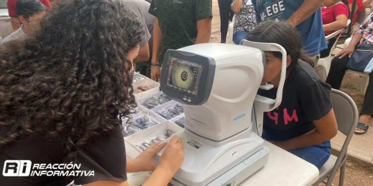 Llevan jornadas oftalmológicas a colonias de Culiacán
