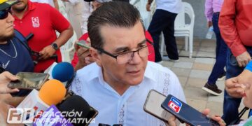 Covid-19 no es tema de alarma en Mazatlán: Edgar González