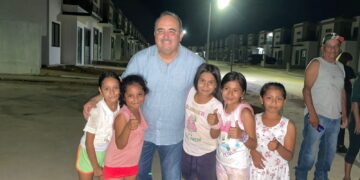Memo Romero promueve solución a inundaciones en San Antonio