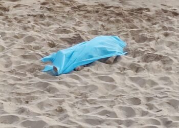 Hombre muere ahogado en playas de Mazatlán