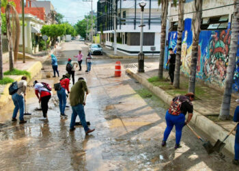 Barrido y lavado especial para el centro histórico