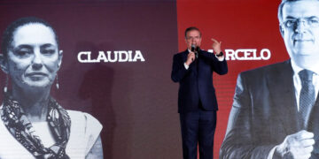 Ebrard exhibe supuesta operación a favor de Sheinbaum en proceso interno de Morena