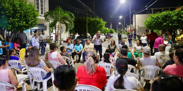 ¡Se ilumina Villas del Rey! Inicia el programa de sustitución de alumbrado público en Mazatlán