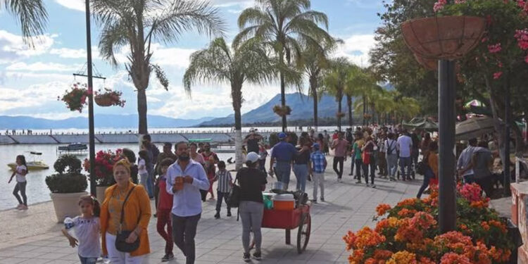 ¿Por qué en noviembre habrá dos puentes? Estos serán los días de descanso obligatorio