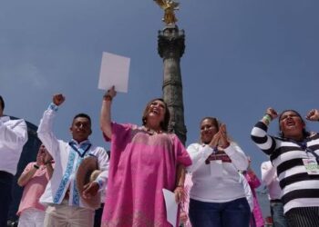Xóchitl Gálvez recibe coordinación del Frente Amplio: ‘Vamos a abrir Palacio Nacional’