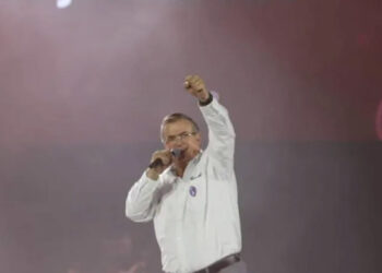 Ebrard formaliza su asociación civil; se llamará ‘El Camino de México’