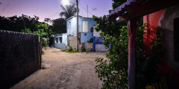 Se ilumina el Puente del Quelite con nuevas lámparas led