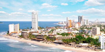 El calor no cesa, ¿habrá lluvias hoy jueves para Mazatlán?