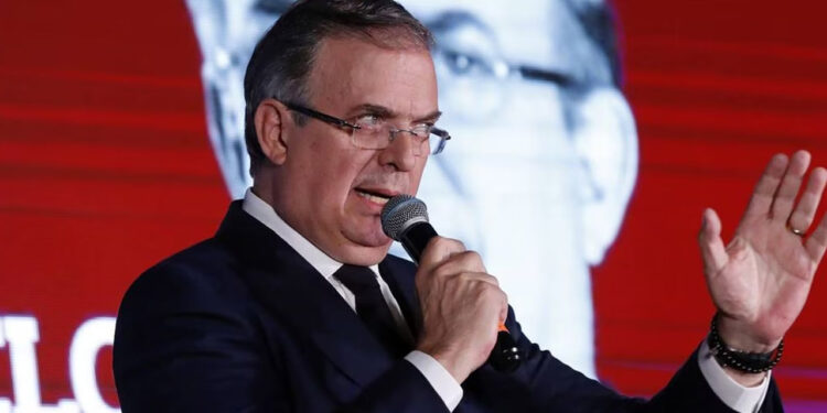 Representantes de Ebrard denuncian irregularidades en encuesta de Morena