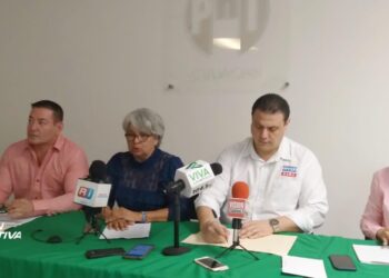Invita Frente Amplio por México a ser parte del proyecto “Gabinete Sombra”