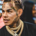 Tekashi 6ix9ine es detenido y fichado por la policía dominicana tras golpiza a productores