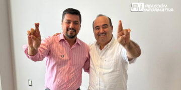 “Diálogo Político en Mazatlán: Memo Romero se Reúne con Líder del PAN Local”
