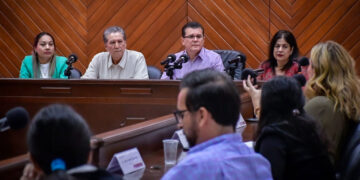 Acepta Cabildo propuesta para que Mazatlán sea sede anual del Festival Indo Iberoamericano de Poesía y Canto Pablo Neruda