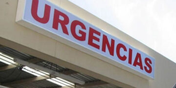 Joven de 17 años resulta herida por bala en la cabeza tras asalto a empresa inmobiliaria en Mazatlán