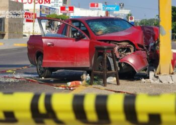 Fallece hombre en accidente automovilístico en la Ejército Mexicano en Mazatlán