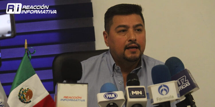 Evaristo Corrales pide rendir cuentas sobre “Luminarias” en Mazatlán
