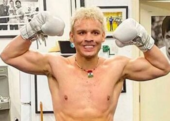 Julio César Chávez es ingresado a un hospital psiquiátrico tras abuso de pastillas