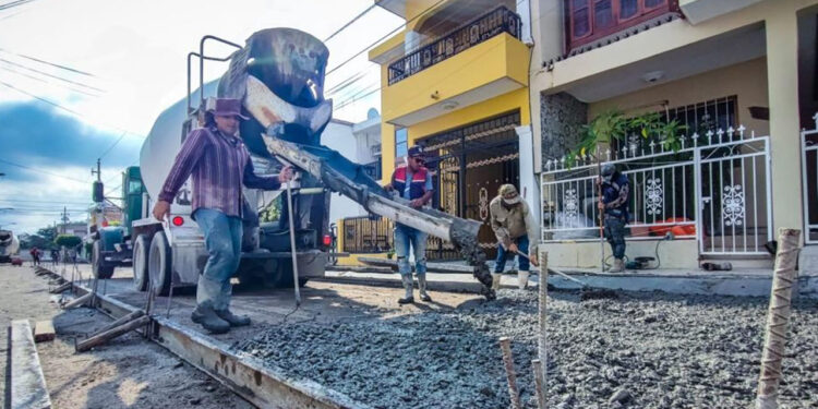 Con 39 obras en proceso Gobierno de Mazatlán trabaja intensamente en colonias y comunidades