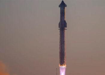 Cohete Starship de SpaceX despega con éxito, pero vuelve a explotar