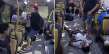 Hombre Golpeó a Acosador que Manoseó a una Joven en el Camión