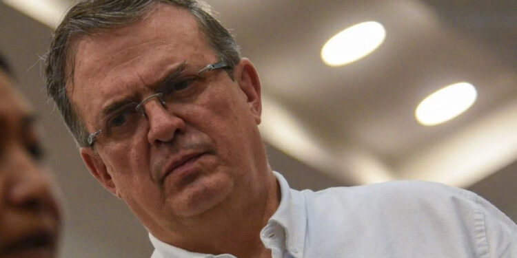 Ebrard pospone decisión sobre su futuro en Morena en semana clave rumbo a 2024