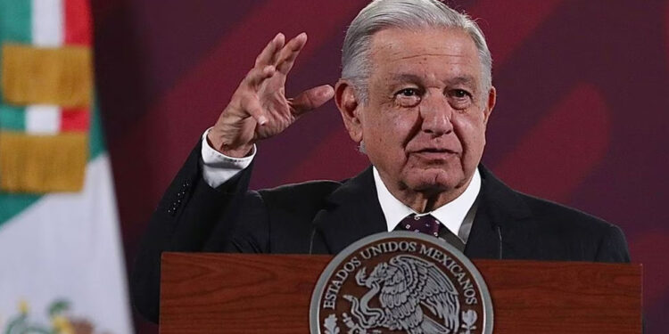 AMLO: Queremos que los mexicanos sean de clase media, pero que no sean soberbios