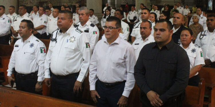 Con misa de acción de gracias, conmemoran Día del Tránsito Municipal en Mazatlán