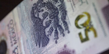 Nadie ve un superpeso más fuerte en 2024, ni el gobierno