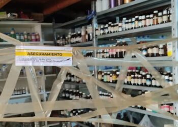 Cierran 31 farmacias en Baja California por venta irregular de medicamentos con fentanilo