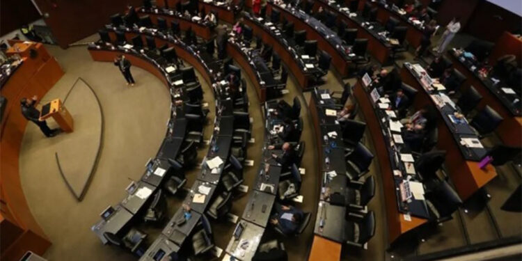 Pide Oposición a la Corte anular megadeuda