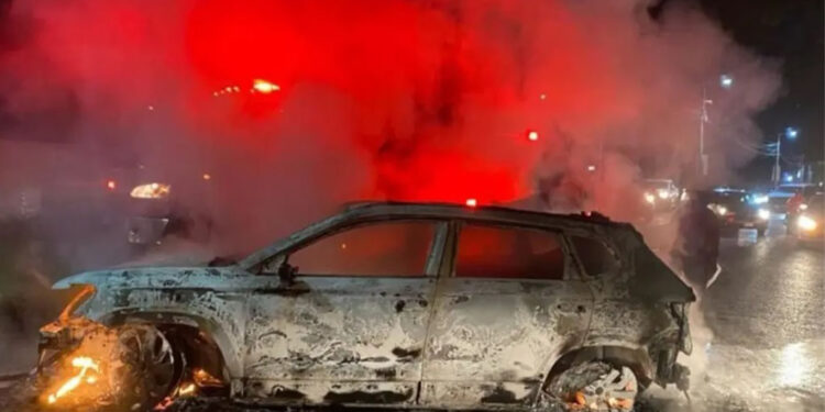 Balaceras, bloqueos y motines en Tabasco dejan 2 muertos; Niegan atentado contra Secretario de Seguridad