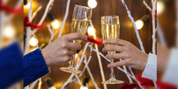 El alcohol si favorece el envejecimiento; modera su consumo en estas fiestas decembrinas