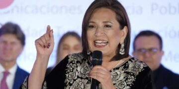 Pide Xóchitl Gálvez a AMLO, poner punto final a la corrupción