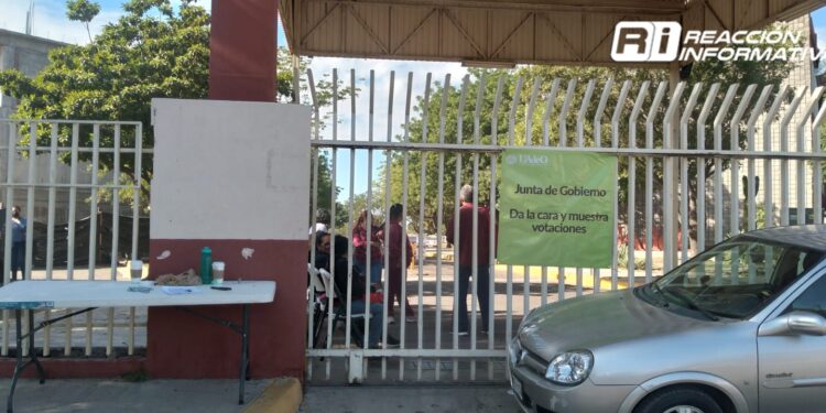 Toman instalaciones de la UAdeO Culiacán, exigen transparencia en elección de nuevo rector