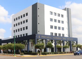 Instala Fiscalia Sinaloa mesa de atención por fallecidos en accidente en Elota