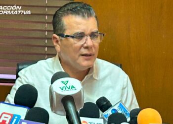 Afirma alcalde de Mazatlán que JUMAPAM no tiene problemas financieros