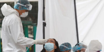 México reconoce aumento de COVID-19 y de enfermedades respiratorias agudas