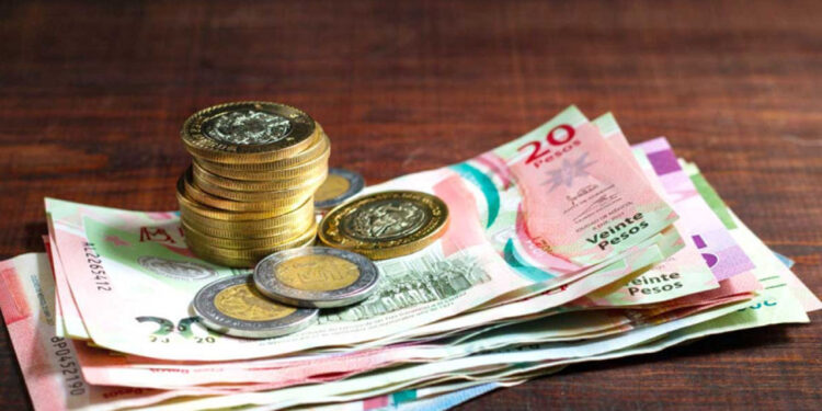 Salario mínimo queda en los 7 mil 468 pesos; entra en vigor el aumento de 20%