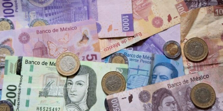 ¿De dónde saldría el dinero para las pensiones si se aprueba la reforma de AMLO?