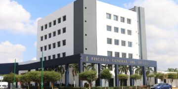 Juez Federal mantiene suspensión temporal del cargo a Jesús “M” como Rector de la UAS