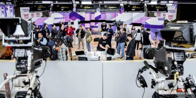 Tres debates presidenciales serán obligatorios para candidaturas, ordena INE