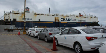 Aumenta carga portuaria de automóviles en Mazatlán: SEDECTUR