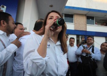 “En Mazatlán va Memo Romero y sigla el PAN”: Roxana Rubio