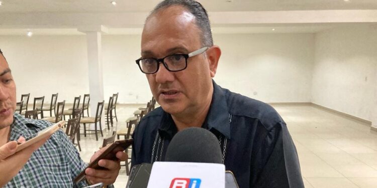 Delegado del Trabajo de la Zona Sur de Sinaloa advierte sobre multas a empresarios por contratar menores y no pagar aguinaldo