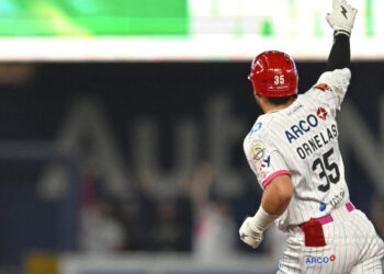 México cae en su debut en la Serie del Caribe ante Curazao