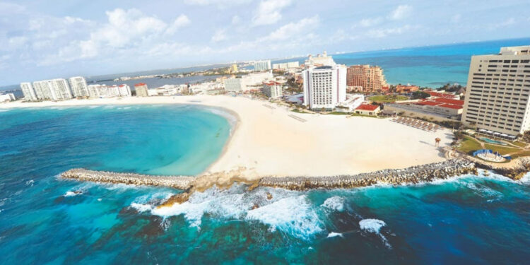 México registró la llegada de más de 21 millones de turistas internacionales vía aérea según su nacionalidad en 2023