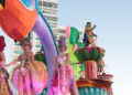El primer desfile del Carnaval de Mazatlán 2024 se convierte en una fiesta familiar, masiva y espectacular