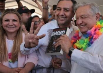 AMLO califica de “muy vergonzoso” que filtraran el número de teléfono de su hijo